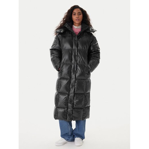 Tommy Jeans Kurtka puchowa Alaska DW0DW21615 Czarny Relaxed Fit ze sklepu MODIVO w kategorii Kurtki damskie - zdjęcie 187325068