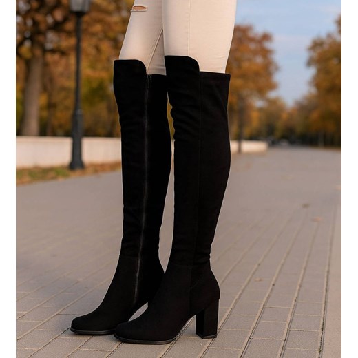 Czarne ocieplane kozaki muszkieterki na obcasie /B3-2 18435 T6/ ze sklepu Pantofelek24.pl w kategorii Kozaki damskie - zdjęcie 187329305