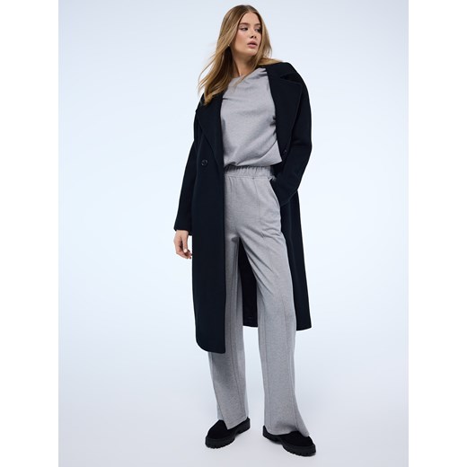 Mohito - Szare spodnie dresowe - szary ze sklepu Mohito w kategorii Spodnie damskie - zdjęcie 187333775