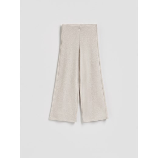 Reserved - Szerokie spodnie - beżowy ze sklepu Reserved w kategorii Spodnie damskie - zdjęcie 187337295