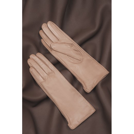 Estro: Beżowe rękawiczki damskie ze skóry naturalnej z ozdobnym przeszyciem ze sklepu Estro w kategorii Rękawiczki damskie - zdjęcie 187342385