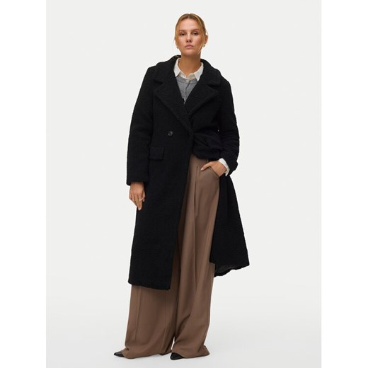 Vero Moda Kożuch Teresa 10333681 Czarny Regular Fit ze sklepu MODIVO w kategorii Kożuchy - zdjęcie 187343346