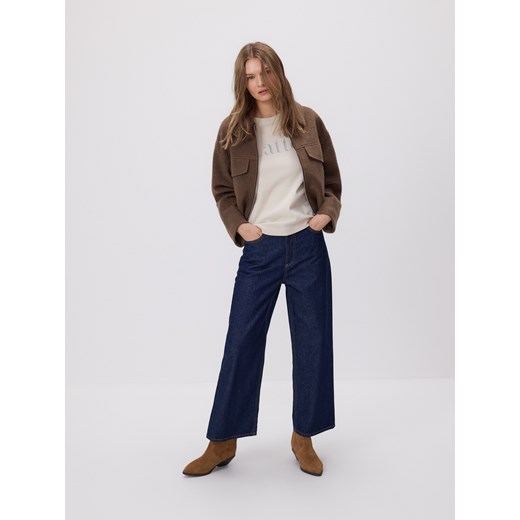 Reserved - T-shirt z haftowanym napisem - beżowy ze sklepu Reserved w kategorii Bluzki damskie - zdjęcie 187347385