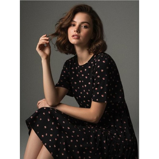 Sinsay - Wzorzysta sukienka mini - czarny ze sklepu Sinsay w kategorii Sukienki - zdjęcie 187348368