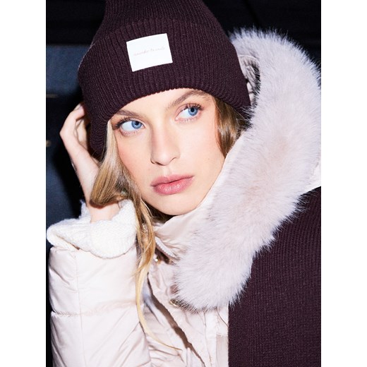 Mohito - Czekoladowa czapka beanie - ciemnobrązowy ze sklepu Mohito w kategorii Czapki zimowe damskie - zdjęcie 187353199