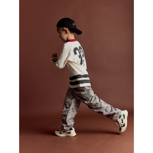 Reserved - Ocieplane spodnie cargo - ciemnoszary ze sklepu Reserved w kategorii Spodnie chłopięce - zdjęcie 187356516