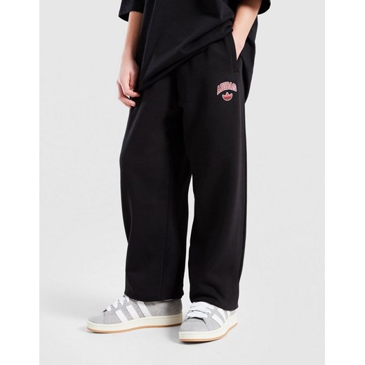 ADIDAS SPODNIE WORLD TOUR PNT ze sklepu JD Sports  w kategorii Spodnie dziewczęce - zdjęcie 187357885