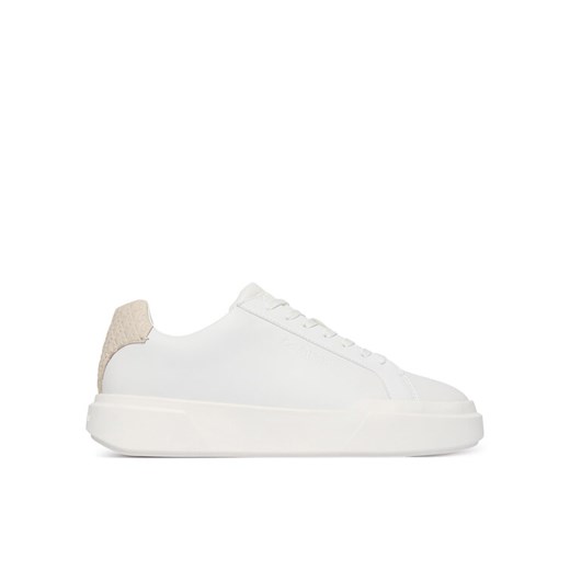 Calvin Klein Sneakersy Chunky Cupsole Laceup Lth Bt Aop HM0HM02070 Biały ze sklepu MODIVO w kategorii Buty sportowe męskie - zdjęcie 187359625