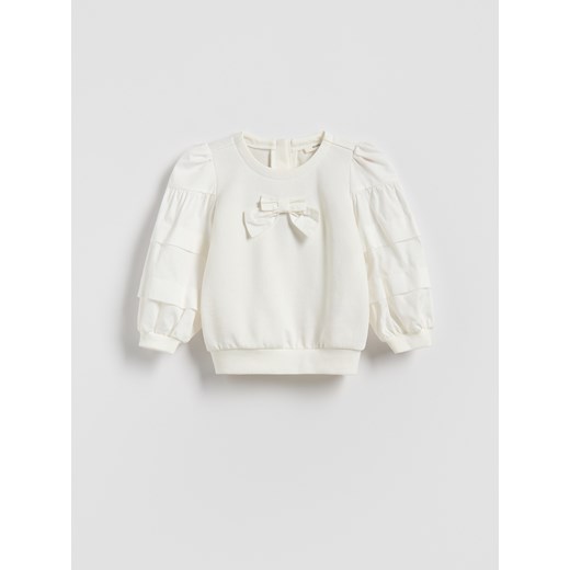 Reserved - Bluza z bufiastymi rękawami - złamana biel ze sklepu Reserved w kategorii Bluzy dziewczęce - zdjęcie 187363586