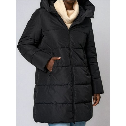 Sinsay - Pikowany płaszcz z kapturem - czarny ze sklepu Sinsay w kategorii Płaszcze damskie - zdjęcie 187364636