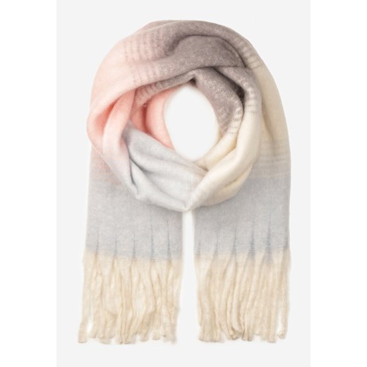 Jasnoróżowy Gruby Szalik z Efektem Ombre i Frędzlami Vielira ze sklepu born2be.pl w kategorii Szaliki i chusty damskie - zdjęcie 187366086
