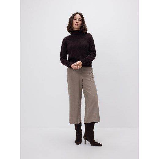 Reserved - Spodnie z wiskozą - beżowy ze sklepu Reserved w kategorii Spodnie damskie - zdjęcie 187366357
