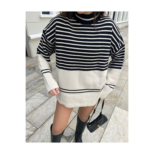 Happiness Istanbul Sweter w kolorze kremowo-czarnym Happiness Istanbul onesize okazja Limango Polska