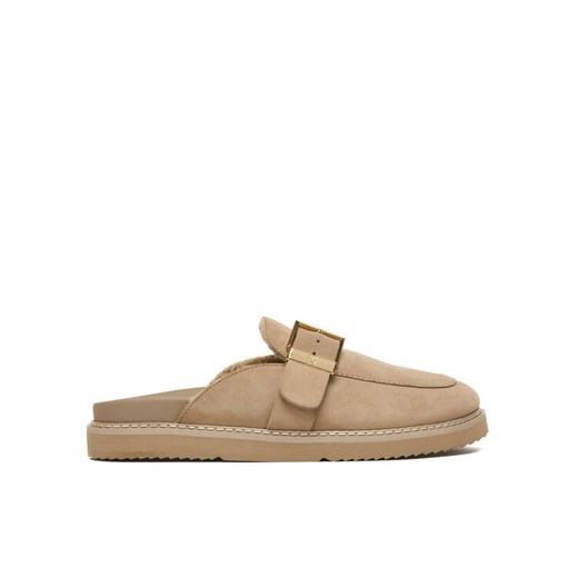 Klapki Tommy Hilfiger Th Buckle Fur Suede Mule FW0FW09083 Beżowy ze sklepu eobuwie.pl w kategorii Klapki damskie - zdjęcie 187373446
