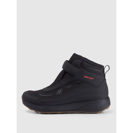 Chłopięce buty zimowe śniegowce 4F 4FJRAW25FSBSM034 - czarne ze sklepu Sportstylestory.com w kategorii Buty zimowe dziecięce - zdjęcie 187376269