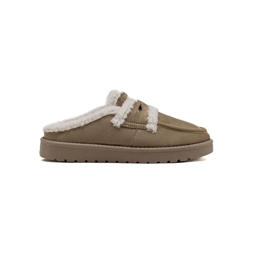 C M Paris Kapcie w kolorze khaki ze sklepu Limango Polska w kategorii Kapcie damskie - zdjęcie 187377399