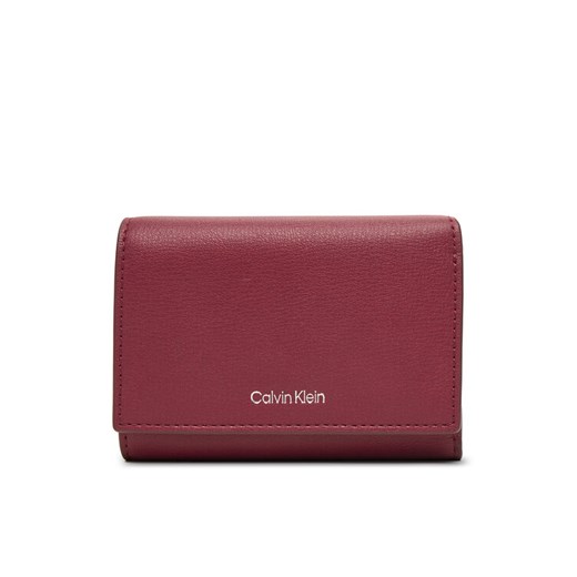 Portfel Calvin Klein Foil Logo Trifold W/ Zip Pocket LV04F1117G Różowy ze sklepu eobuwie.pl w kategorii Portfele damskie - zdjęcie 187378915