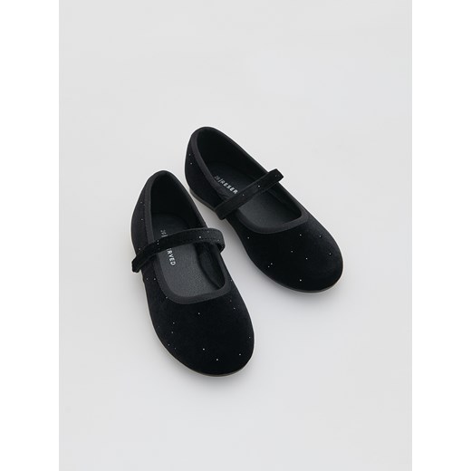Reserved - Czarne welurowe baleriny - czarny ze sklepu Reserved w kategorii Balerinki dziecięce - zdjęcie 187381448