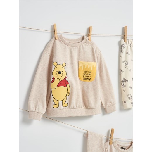 Sinsay - Bluza crewneck Winnie the Pooh - kremowy ze sklepu Sinsay w kategorii Bluzy chłopięce - zdjęcie 187382165