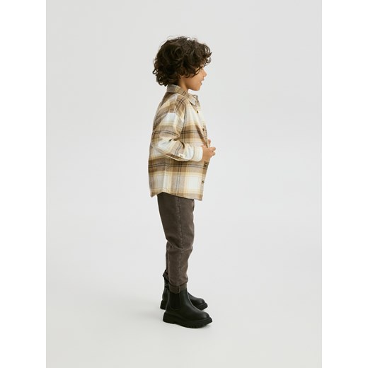 Reserved - Bawełniana koszula w kratę - beżowy ze sklepu Reserved w kategorii Koszule chłopięce - zdjęcie 187382505