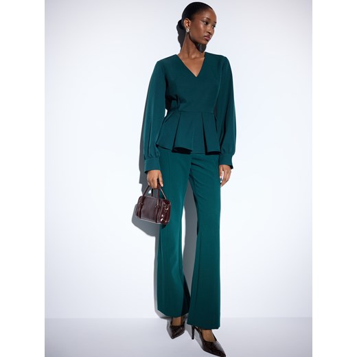 Mohito - Zielone spodnie flare - ciemny zielony Mohito 34 Mohito