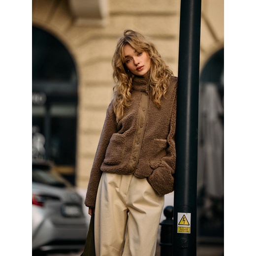 Mohito - Kurtka typu teddy - brązowy ze sklepu Mohito w kategorii Kurtki damskie - zdjęcie 187385605