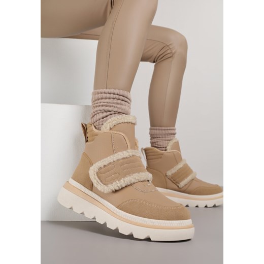 Ciemnobeżowe Śniegowce z Przeszyciami i Futerkiem Newella ze sklepu born2be.pl w kategorii Śniegowce damskie - zdjęcie 187386438