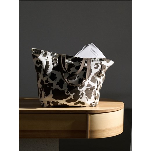 Sinsay - Torba shopper z uchwytami w krowie łatki - wielobarwny ze sklepu Sinsay w kategorii Torby Shopper bag - zdjęcie 187386819