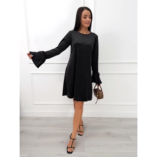 Czarna Trapezowa Sukienka Modnakiecka.pl 44 ModnaKiecka.pl