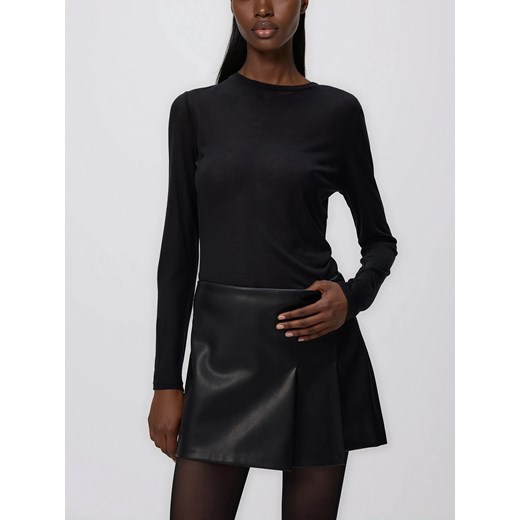 Reserved - Spódnico-szorty z imitacji skóry - czarny ze sklepu Reserved w kategorii Spódnice - zdjęcie 187395017