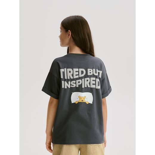 Reserved - T-shirt Kubuś Puchatek - ciemnoszary ze sklepu Reserved w kategorii Bluzki dziewczęce - zdjęcie 187395307