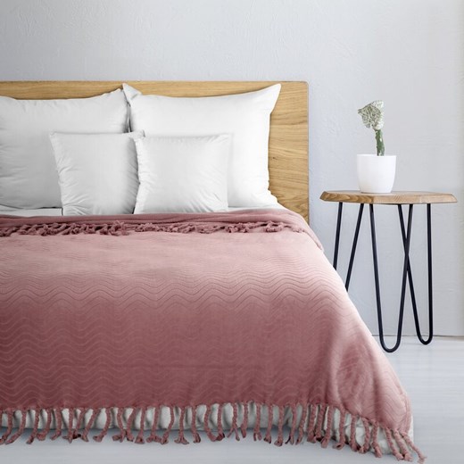 KOC EMMA 150 X 200 CM PUDROWY ze sklepu lenaodniemowlakadoszkolniaka.pl w kategorii Narzuty i kapy - zdjęcie 187413696