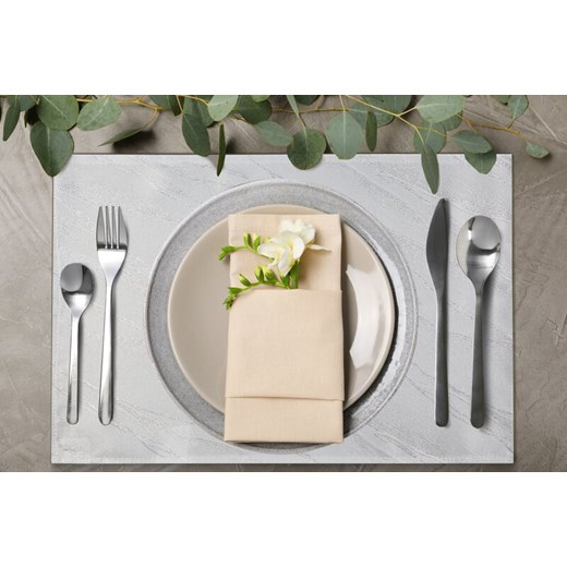 OBRUS ERIKA 30 X 40 CM BIAŁY ze sklepu lenaodniemowlakadoszkolniaka.pl w kategorii Obrusy i bieżniki - zdjęcie 187431115