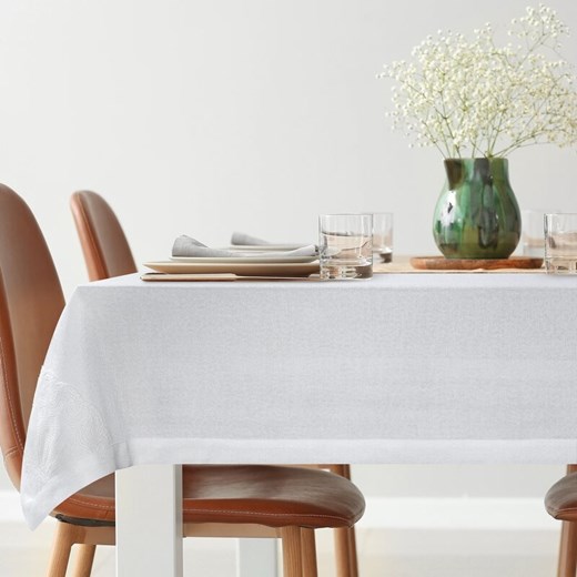 OBRUS ELEN 140 X 280 CM BIAŁY ze sklepu lenaodniemowlakadoszkolniaka.pl w kategorii Obrusy i bieżniki - zdjęcie 187448397