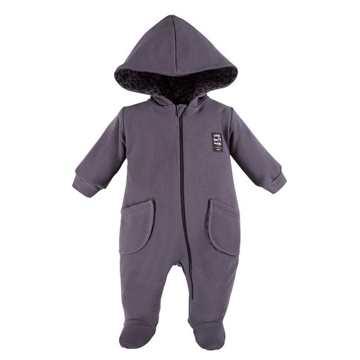 Pajac kombinezon dresowy niemowlęcy Magic Eevi ze sklepu lenaodniemowlakadoszkolniaka.pl w kategorii Kombinezony i kurtki - zdjęcie 187458677