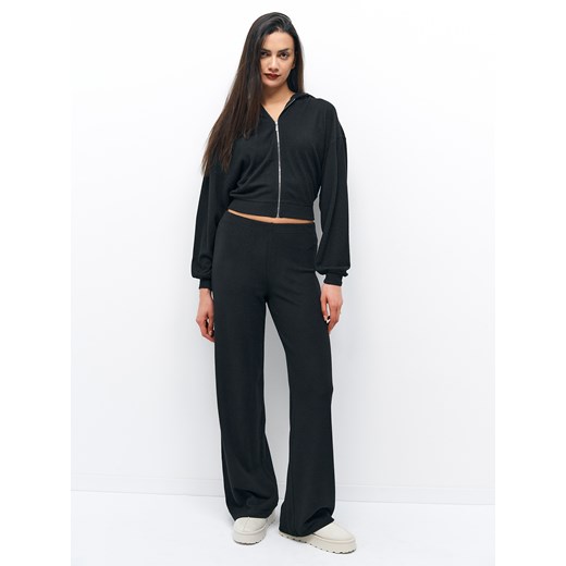 GATE Szerokie spodnie dresowe 32 Gate 38 okazyjna cena gateshop