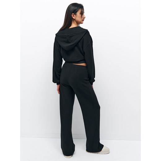 GATE Szerokie spodnie dresowe 32 Gate 38 okazyjna cena gateshop