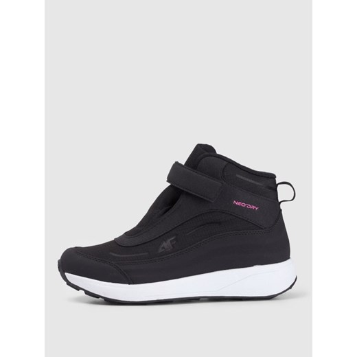 Dziewczęce buty zimowe śniegowce 4F 4FJRAW25FSBSF037 - czarne ze sklepu Sportstylestory.com w kategorii Buty zimowe dziecięce - zdjęcie 187475385