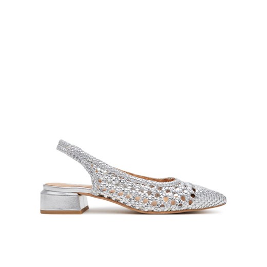 Czółenka Gioseppo Piskove 71185-P Srebrny ze sklepu eobuwie.pl w kategorii Sandały damskie - zdjęcie 187475628