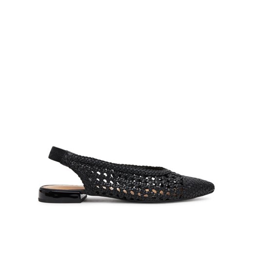 Czółenka Gioseppo Guatavita 68238-P Czarny ze sklepu eobuwie.pl w kategorii Sandały damskie - zdjęcie 187475717