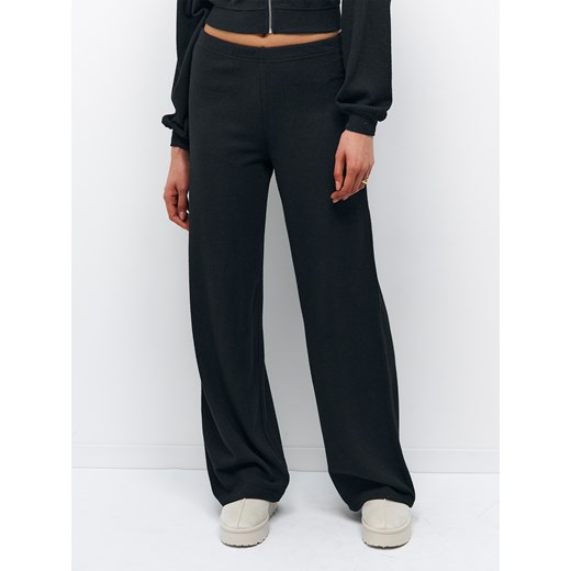 GATE Szerokie spodnie dresowe 32 Gate 34 okazyjna cena gateshop