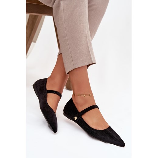 Baleriny Z Paskiem I Złotym Detalem Aksamitne Czarne Gisanne ze sklepu ZAZOO w kategorii Balerinki - zdjęcie 187479509