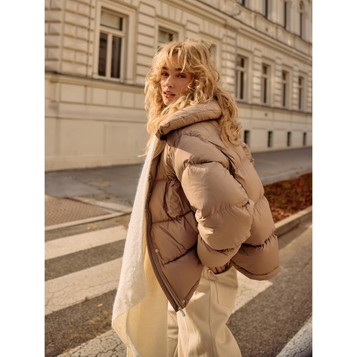 Mohito - Puchowa beżowa kurtka - brązowy ze sklepu Mohito w kategorii Kurtki damskie - zdjęcie 187483578