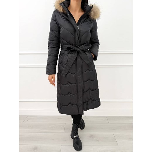 Czarna Pikowana Kurtka z Futerkiem przy Kapturze ze sklepu ModnaKiecka.pl w kategorii Kurtki damskie - zdjęcie 187484597