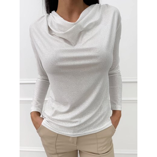 Kremowa Połyskująca Bluzka z Lejącym Dekoltem ze sklepu ModnaKiecka.pl w kategorii Bluzki damskie - zdjęcie 187486276