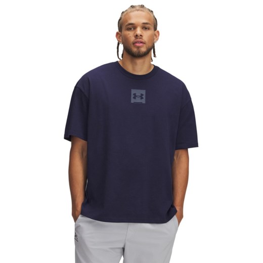 Męski t-shirt z nadrukiem Under Armour UA M Hw Os Sm Box Ss - granatowy ze sklepu Sportstylestory.com w kategorii T-shirty męskie - zdjęcie 187490027