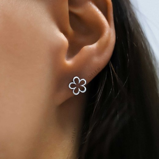 Kolczyki srebrne wkrętki dynia ze stali chirurgicznej halloween Otien otien.com