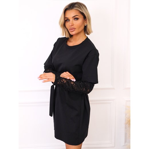 SUKIENKA Z WIĄZANIEM W PASIE I KORONKOWYMI RĘKAWAMI- CZARNA Olika uniwersalny olika.com.pl