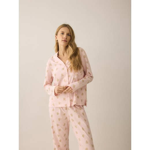 Reserved - Piżama ze świątecznym nadrukiem - pastelowy róż ze sklepu Reserved w kategorii Piżamy damskie - zdjęcie 187497555