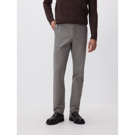 Reserved - Spodnie chino slim fit - szary ze sklepu Reserved w kategorii Spodnie męskie - zdjęcie 187497616